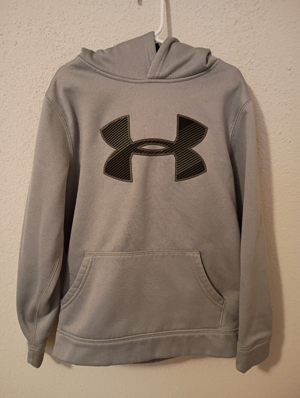 Under Armour Youth Gray Hooded Sweatshirt with Black Logo